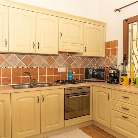 Luna Lejlighed Onifai